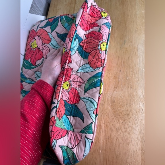 Vera Bradley Messenger Bag Vintage Floral with padded Laptop Compartment - Picture 11 of 13